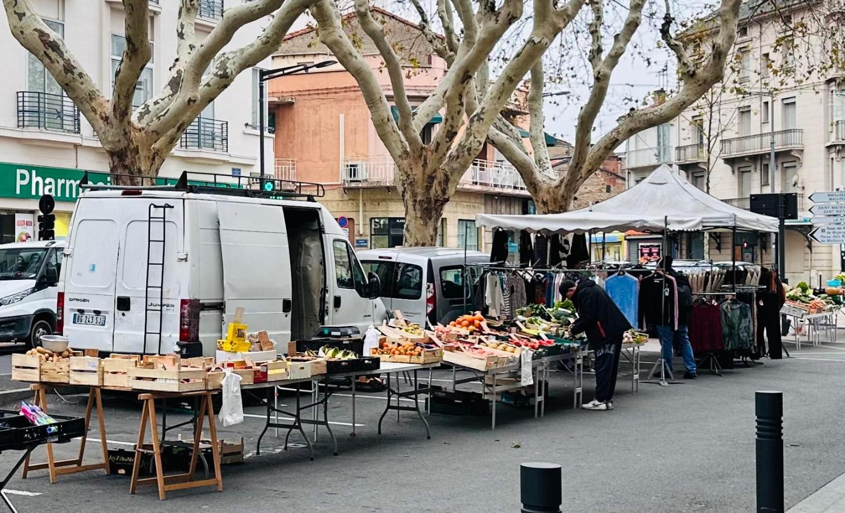 Appartement Lumineux Et Spacieux 2 Chambres Avec Parking Gratuit Dans La Rue Perpignan Ngoại thất bức ảnh
