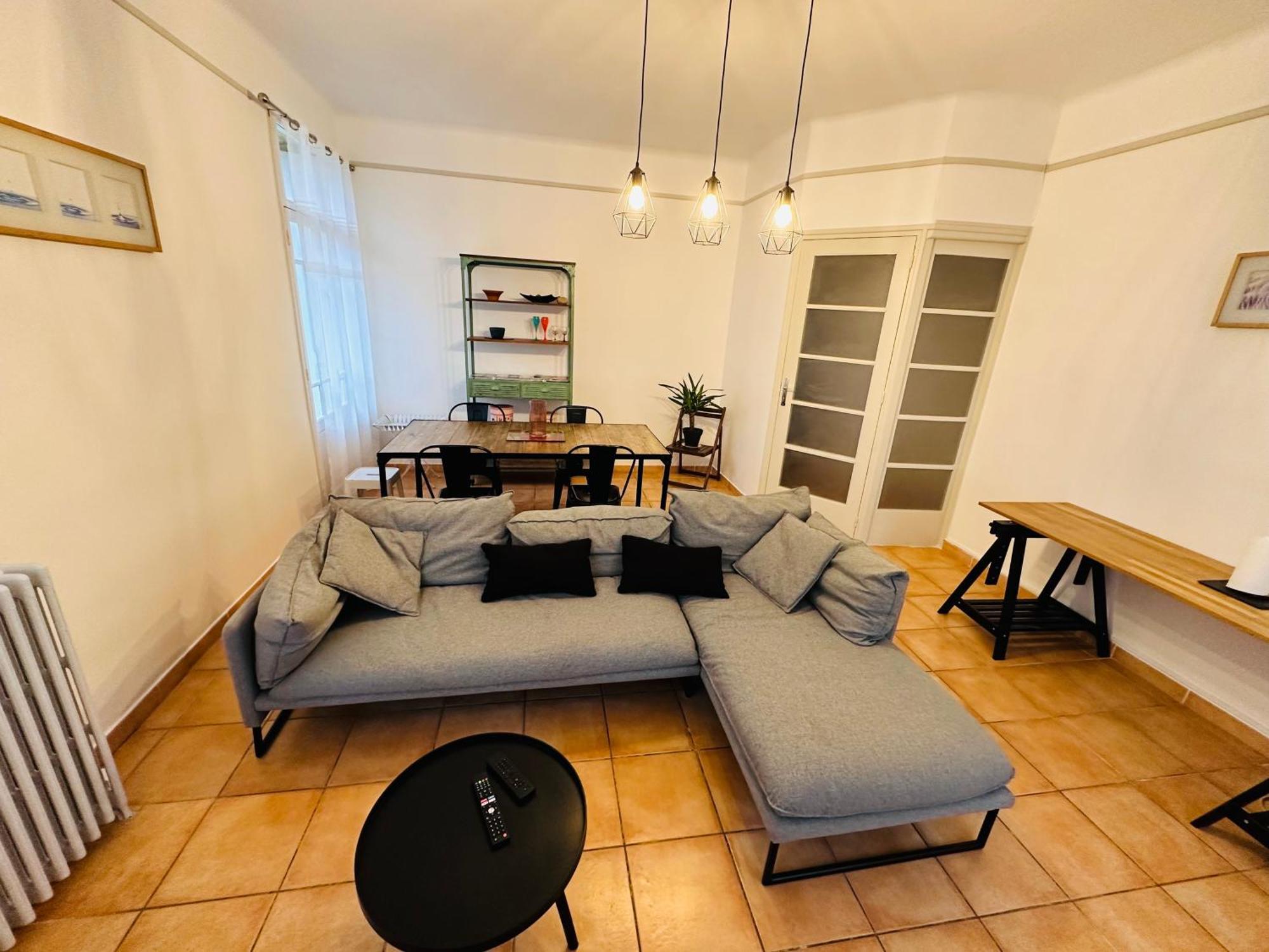 Appartement Lumineux Et Spacieux 2 Chambres Avec Parking Gratuit Dans La Rue Perpignan Ngoại thất bức ảnh